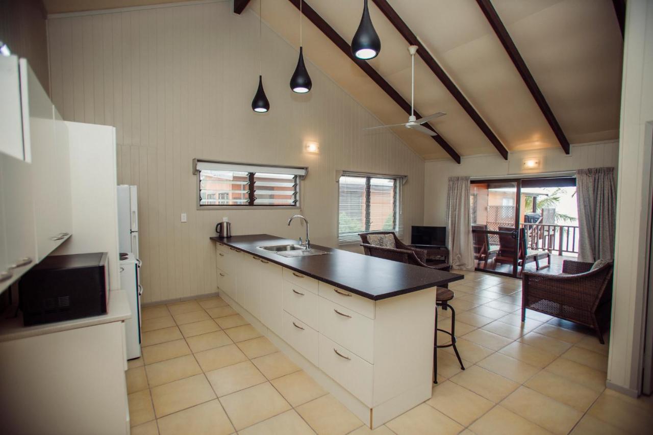Nikao Beach Bungalows ราโรทองกา ภายนอก รูปภาพ